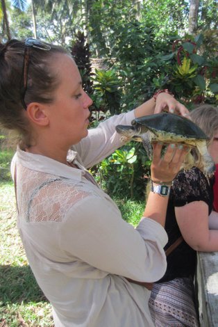 Besøg i Reptile Zoo på Zanzibar